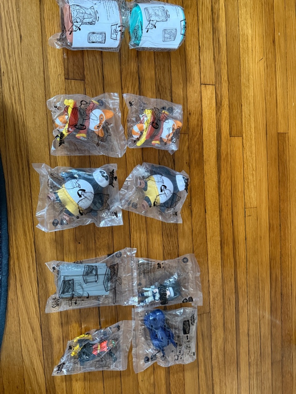 Burger King Toy 10 Item Set - Sponge Bob, Kung Fu Panda 4